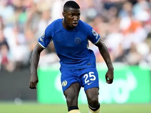 Pochettino nói thẳng về Caicedo sau màn ra mắt thảm họa