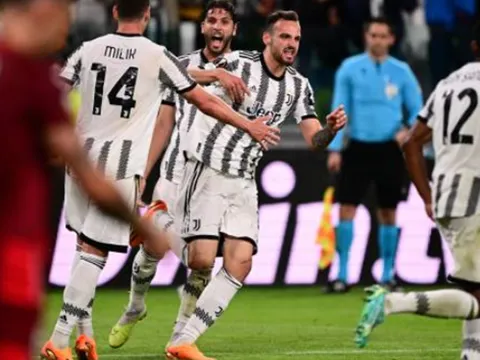 Pogba để lại dấu ấn, Juventus hòa kịch tính Sevilla