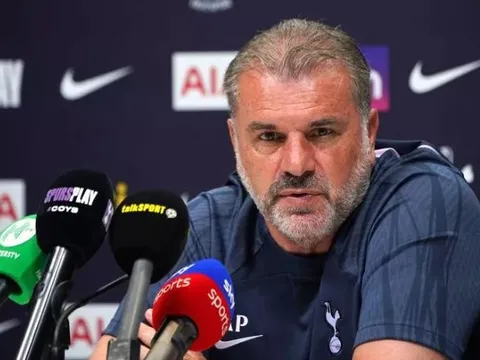 Postecoglou không chắc giữ được Harry Kane