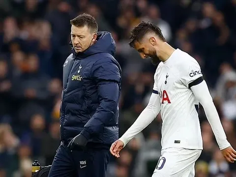 Postecoglou lần đầu xác nhận sao Tottenham phải ngồi ngoài