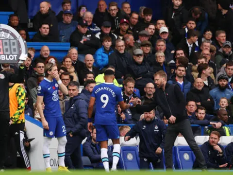 "Họ có thể đá thêm 2 tiếng mà không tìm thấy mành lưới Arsenal"