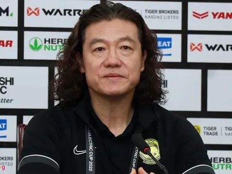 HLV Kim Pan-gon: 'Malaysia không sợ đối thủ nào, kể cả Việt Nam'