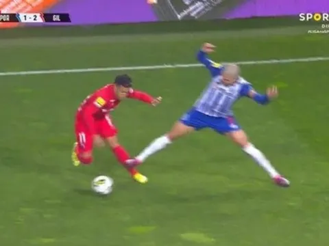 Pepe thoát thẻ đỏ sau pha triệt hạ đối thủ