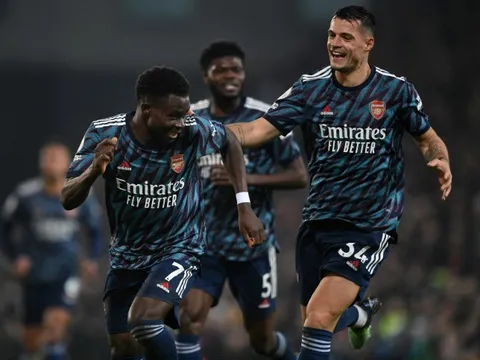 CHÍNH THỨC! Arsenal buộc phải hoãn lại đà thăng hoa