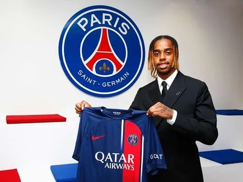 CHÍNH THỨC! PSG chiêu mộ tân binh 50 triệu euro