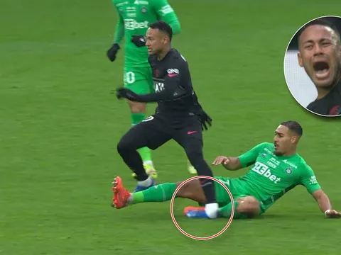 PSG đang tự mua rắc rối bằng cách chi rất nhiều tiền cho Neymar