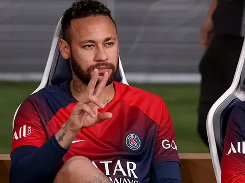 PSG đón cú sốc Neymar, Chelsea chớp lấy cơ hội