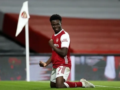 Quá ngán ngẩm, sao Chelsea bảo Saka im miệng