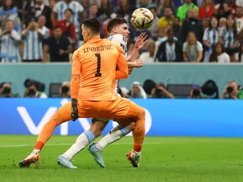 Quả phạt đền ở trận Argentina - Croatia gây tranh cãi