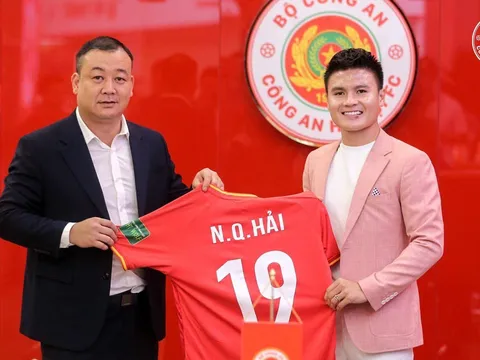 Quang Hải về lại V-League: Bài học đúng đội, đúng thời điểm