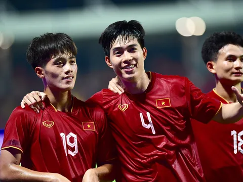 Quay chậm chiến thắng vất vả của U22 Việt Nam