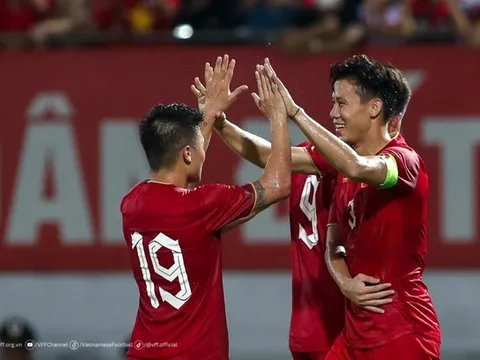 Tan hoang ĐT Việt Nam