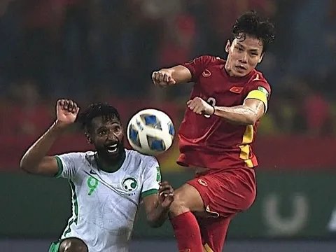 Quế Ngọc Hải nói về tiền đạo Saudi Arabia phá lưới Argentina