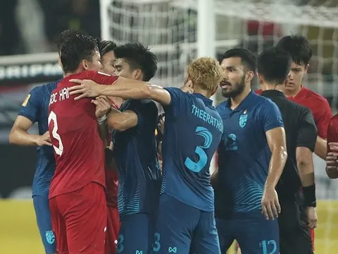 Quế Ngọc Hải tức giận, gây hấn với Theerathon