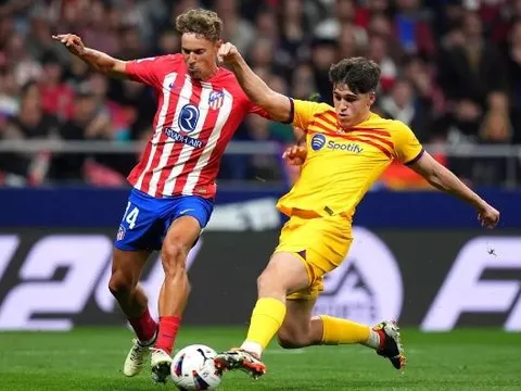 Quỷ đỏ săn đón 'Pique mới' của Barcelona