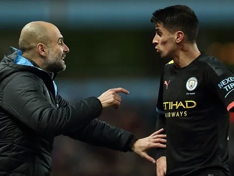 Quyền lực của Pep và vết gợn Cancelo