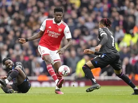 Quyết định táo bạo của Arteta giúp Arsenal thêm biến hóa