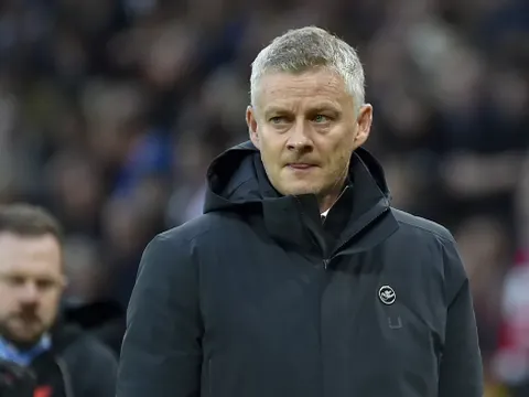 Quyết định về tương lai Ole thực chất đang làm hại Man Utd