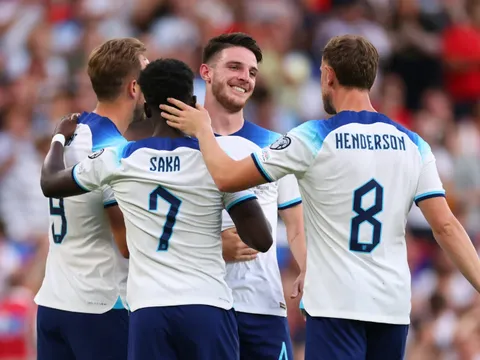 Declan Rice có quyết định về việc gia nhập Arsenal hay Man City