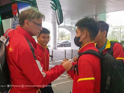 V-League có nhiều 'đất diễn' cho học trò HLV Troussier?