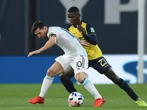 Ra mắt Ecuador, đối đầu Messi, Moises Caicedo có thống kê ấn tượng