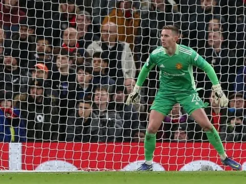 Ralf Rangnick nêu bật sự khác biệt của Dean Henderson