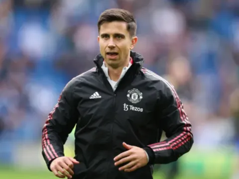 NÓNG! Eric Ramsay chia tay Man United