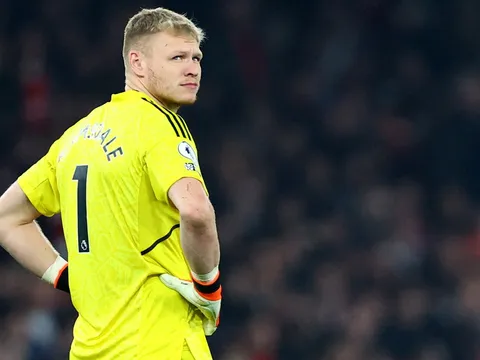 "Những câu chuyện về Arsenal thật rẻ tiền"