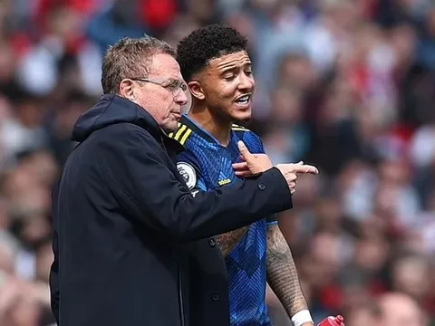 Rangnick bảo vệ Sancho, nói thẳng không gặp vấn đề như Ten Hag
