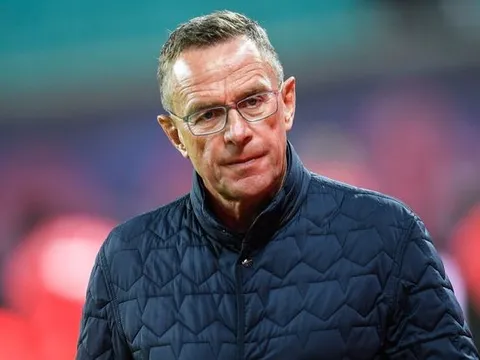 Rangnick khó đi đường dài cùng Man Utd với chiến thuật "3 tiền vệ"