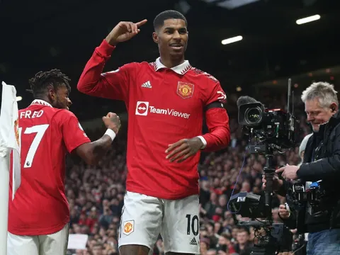 "M.U sẽ phải trả khoảng 350 nghìn bảng để cậu ấy ở lại"