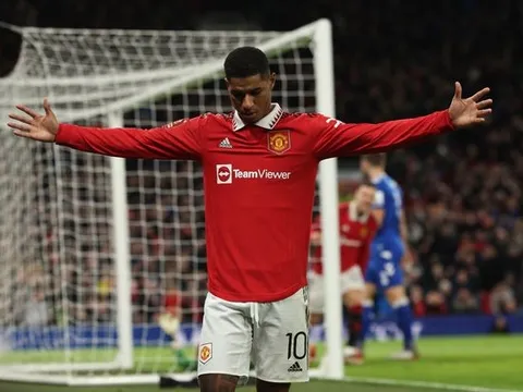 Ian Wright khen Rashford đã thay đổi Man Utd