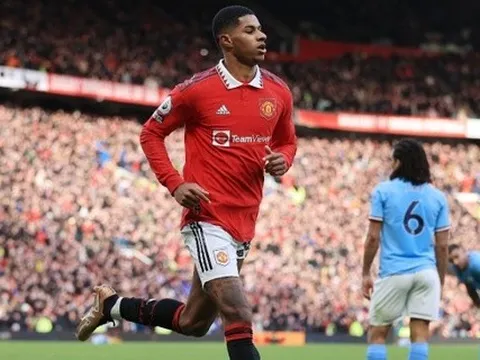 Rashford giúp MU mơ về chức vô địch Premier League