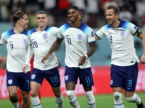 Rashford tỏa sáng, Beckham chỉ nói 1 câu