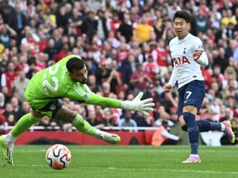 Owen ca ngợi tân binh Arsenal sau trận hòa Spurs