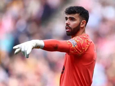 Danny Murphy dự đoán cách Arteta sắp xếp cặp Ramsdale - Raya