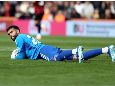 Hạ Man City, David Raya lập tức gửi thông điệp đến Chelsea