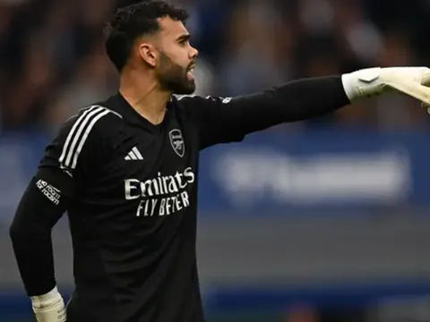 David Seaman bị sốc trước thay đổi của Arteta