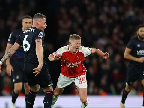 Thua Arsenal, HLV Luton tự hào