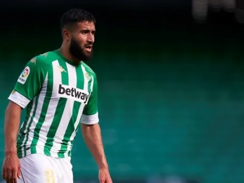 Newcastle mở đàm phán ký Nabil Fekir