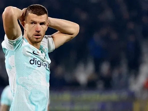 Real giành mục tiêu của Man Utd