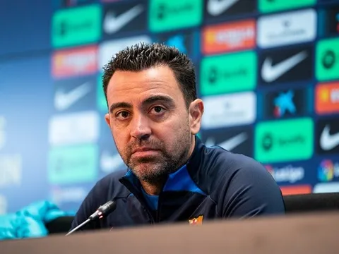 Real khiến Atletico bẽ mặt, công khai theo phe Barca