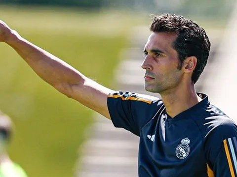 Real Madrid giữ chân ứng viên tiềm năng thay Ancelotti