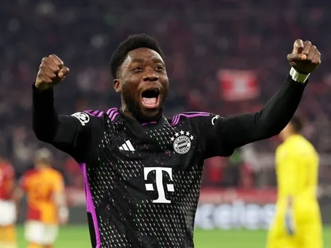 Real quan tâm Davies, sếp lớn Bayern ra ngay quyết định