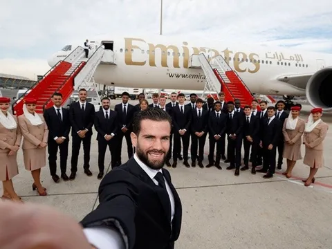 Real sang Ả Rập; Vị khách quý hiện diện trước giờ bay