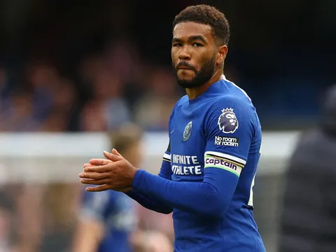 Pochettino nói rõ về chiếc thẻ đỏ của Reece James