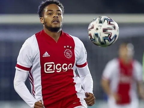 Liverpool, Man Utd tranh nhau sao mai Ajax