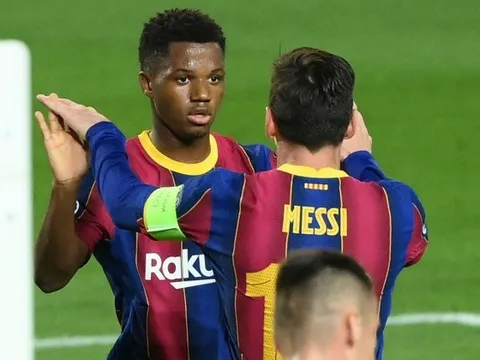 Đội hình M.U - Barca thay đổi ra sao so với lần đối đầu gần nhất?