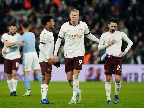 Tại sao Man City thua sốc trước Aston Villa?