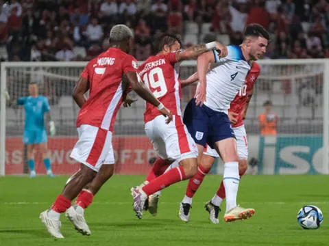 Chuyển nhượng Arsenal: 6 mục tiêu; 2 lời đề nghị bị từ chối